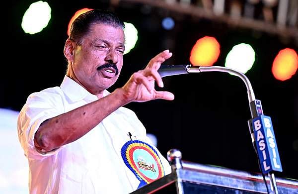 സുരേഷ് ഗോപിക്ക് തൃശൂരില്‍ മത്സരിക്കാന്‍ കളമൊരുക്കുന്നു; ഇഡിക്കെതിരെ എംവി ഗോവിന്ദന്‍ 