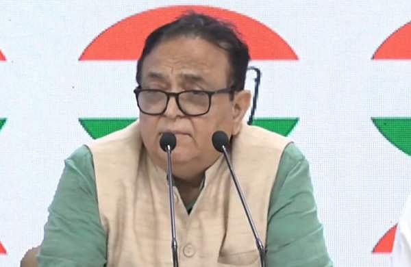'അന്യായ തീരുമാനമാണിത്, ഒബിസിക്കാരെ മാത്രം മത്സരിപ്പിക്കുന്നത് ശരിയല്ല, മറ്റ് പിന്നാക്ക വിഭാഗത്തിലുള്ളവരുണ്ട്', കോണ്‍ഗ്രസ് മീഡിയ വിഭാഗം വൈസ് പ്രസിഡന്റ് രാജിവെച്ചു