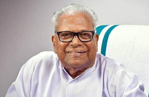 'ആധുനിക കേരളത്തിന്റെ ചരിത്രത്തോടൊപ്പം സഞ്ചരിച്ച ജീവിതം'- വിഎസ് അച്യുതാനന്ദന് പിറന്നാൾ ആശംസകളുമായി മുഖ്യമന്ത്രി
