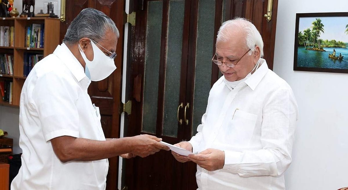 മുഖ്യമന്ത്രി നേരിട്ട് തന്നെ വരണം, മന്ത്രിമാരും ഉദ്യോഗസ്ഥരും വന്നിട്ട് കാര്യമില്ലെന്ന് ഗവര്‍ണര്‍