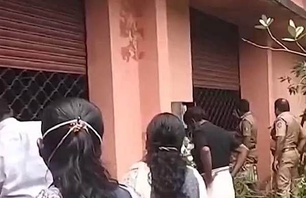 പൂട്ടിക്കിടന്ന സർക്കാർ നെയ്ത്തുശാലയിൽ മോഷണം; ജനറേറ്ററടക്കം 25 ലക്ഷം രൂപയുടെ യന്ത്രങ്ങൾ കടത്തി