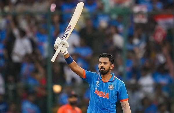 89ല്‍ തുടരെ രണ്ട് സിക്‌സ്, 101 റണ്‍സ്! അതിവേഗ സെഞ്ച്വറിയില്‍ റെക്കോര്‍ഡിട്ട് രാഹുല്‍