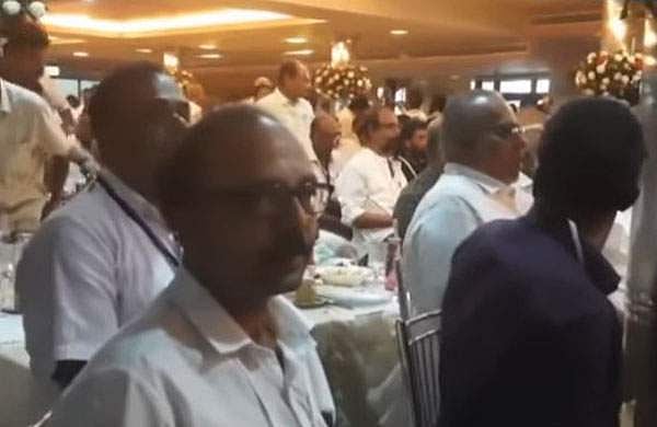 നവകേരള സദസ്: പൗരപ്രമുഖരുടെ യോഗത്തില്‍ പാണക്കാട് തങ്ങളുടെ മരുമകനും; കോണ്‍ഗ്രസ് നേതാവും പ്രഭാതയോഗത്തില്‍