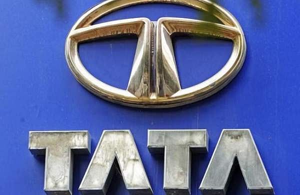 ആദ്യദിനം സ്വപ്‌ന തുല്യമായ നേട്ടം; ടാറ്റ ടെക്‌നോളജീസ് ഓഹരി 500ല്‍ നിന്ന് 1400ലേക്ക്
