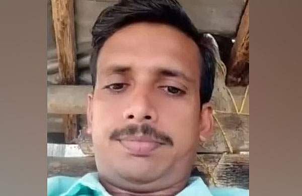 കണ്ടൈനർ ലോറിയിൽ നിന്നും മാറ്റുന്നതിനിടെ അപകടം: മാർബിൾ ദേഹത്ത് വീണ് യുവാവ് മരിച്ചു