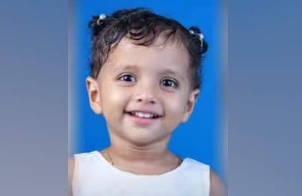 കൊണ്ടോട്ടിയിൽ ബൈക്കിടിച്ച് മൂന്ന് വയസുകാരി മരിച്ചു 