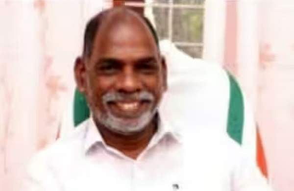 നവകേരള സദസിന് പണം അനുവദിച്ചു; പഞ്ചായത്ത് പ്രസിഡന്റിനെ കോൺഗ്രസ് സസ്പെൻഡ് ചെയ്തു