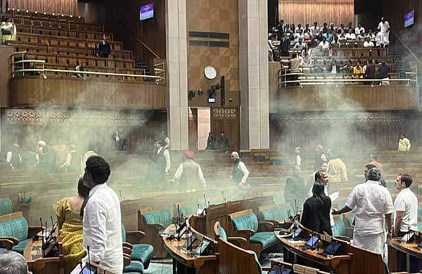 പുകയാക്രമണം: ആ ചെരുപ്പുകുത്തി എവിടെ?; യുപി പൊലീസിന്റെ സഹായം തേടി അന്വേഷണ സംഘം