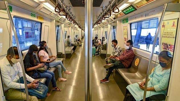 മെട്രോ ട്രെയിനില്‍ വസ്ത്രം കുടുങ്ങി; ഗുരുതരമായി പരിക്കേറ്റ യുവതി മരിച്ചു 