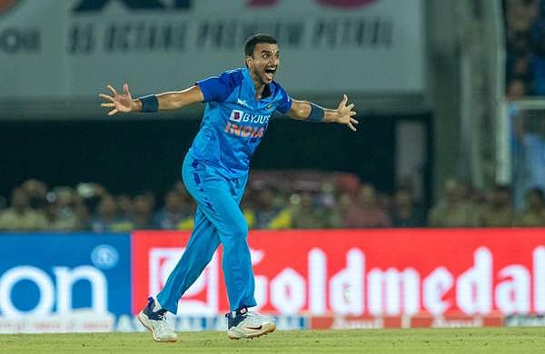 11.75 കോടി; ഹര്‍ഷല്‍ പട്ടേല്‍ വിലയേറിയ ഇന്ത്യന്‍ താരം; ഡാരില്‍ മിച്ചല്‍ 14 കോടിയ്ക്ക് ചെന്നൈയില്‍