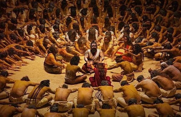 വാലിബന്റെ ക്രിസ്മസ് സമ്മാനം; പുതിയ പോസ്റ്റർ പുറത്ത്, ഇനി 30 ദിവസങ്ങൾ കൂടി