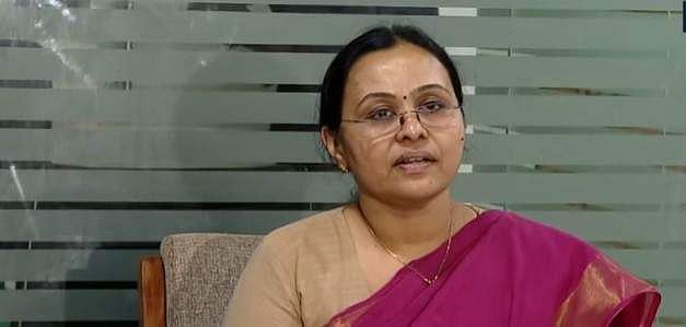 ഒന്നര മാസത്തിനിടെ 1600ലധികം പേര്‍ക്ക് കോവിഡ്, 10 മരണം; അനാവശ്യ ഭീതി പടര്‍ത്തരുതെന്ന് മന്ത്രി