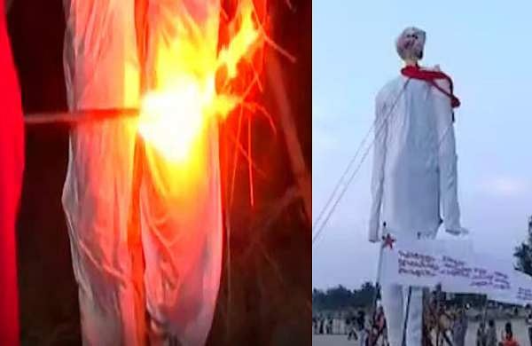 പാപ്പാഞ്ഞിയുടെ മാതൃക; 30 അടി ഉയരം, ഗവര്‍ണറുടെ കോലം കത്തിച്ച്  എസ്എഫ്‌ഐ