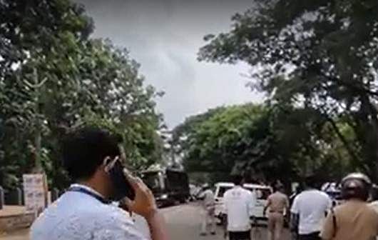 നവകേരള ബസ്സിന്റെ പൈലറ്റ് വാഹനമിടിച്ച് യുവാവിന് പരിക്ക് 