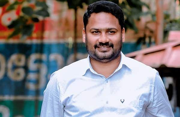 നവകേരള യാത്രയെ വിമര്‍ശിച്ച് പോസ്റ്റ്; യൂത്ത് കോണ്‍ഗ്രസ് നേതാവിനെതിരെ കലാപാഹ്വാനത്തിന് കേസ് 