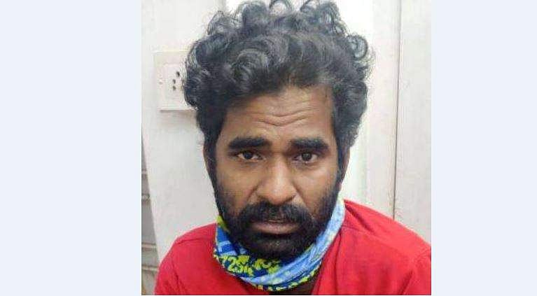 ആരാധനാലയങ്ങളില്‍ തനിയെ പോകുന്ന സ്ത്രീകളെ ലക്ഷ്യമിടും, മുളകുപൊടി വിതറി മാല പൊട്ടിക്കല്‍; പൊലീസിനെ വട്ടം കറക്കിയ മോഷ്ടാവ് പിടിയില്‍ 