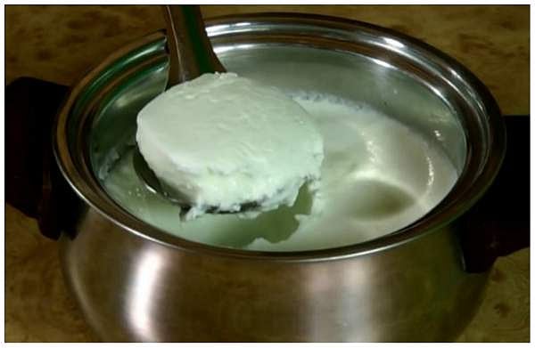 തൈരിൽ ഉള്ളി ചതച്ചിട്ട് കുടിക്കാറുണ്ടോ? ഈ ശീലങ്ങൾ മാറ്റാം