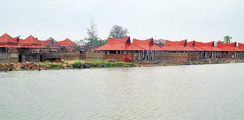 കാപികോ റിസോര്‍ട്ട് മാര്‍ച്ച് 28നകം പൊളിക്കണം; ഇല്ലെങ്കില്‍ ചീഫ് സെക്രട്ടറിക്ക് എതിരെ നടപടി: സുപ്രീംകോടതി