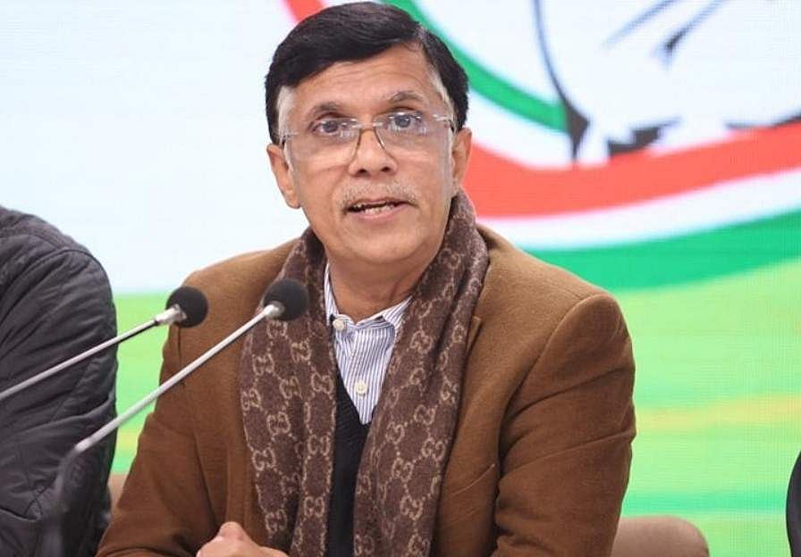 പ്രധാനമന്ത്രിയെ പരിഹസിച്ചു; കോണ്‍ഗ്രസ് നേതാവ് പവന്‍ ഖേരയ്‌ക്കെതിരെ കേസെടുത്തു