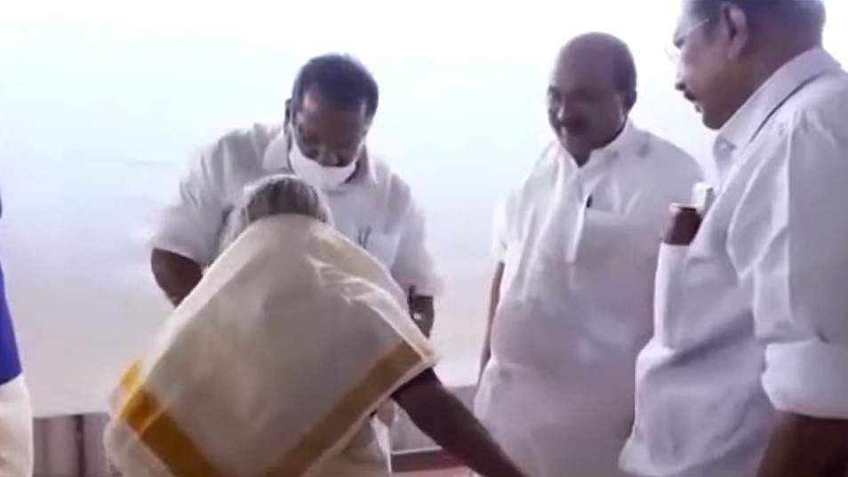 ക്ഷേത്രത്തിൽ ഇപിയെ കണ്ടത് യാദൃച്ഛികമായി; ഉത്സവം കാണാനാണ് പോയതെന്ന് കെ വി തോമസ് 