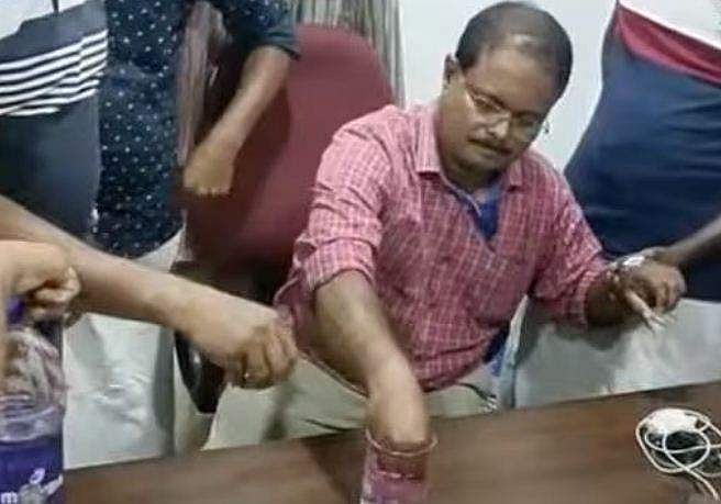 പ്രസവം നിര്‍ത്താനുള്ള ശസ്ത്രക്രിയയ്ക്ക് കൈക്കൂലി; 2500 രൂപ വാങ്ങുന്നതിനിടെ ഡോക്ടര്‍ വിജിലന്‍സ് പിടിയില്‍ 