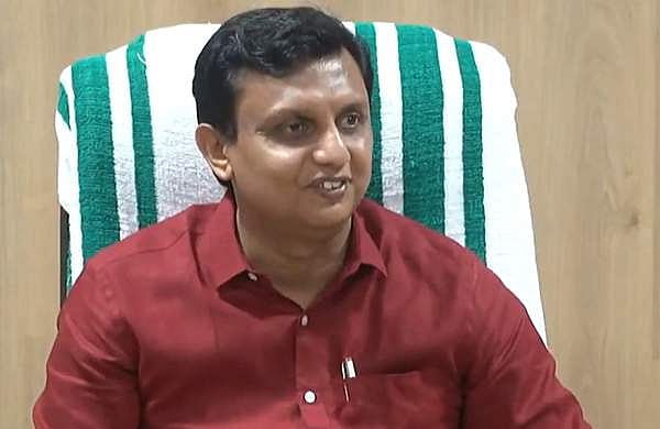 മന്ത്രിയുടെ മിന്നല്‍ പരിശോധനയ്ക്ക് പിന്നാലെ പൊതുമരാമത്ത് വകുപ്പില്‍ കൂട്ടനടപടി