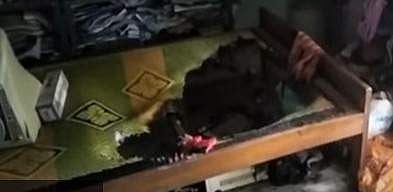 അഞ്ച് വയസുള്ള കുട്ടിയെ കത്തി കാട്ടി ഭീഷണിപ്പെടുത്തി, വീട്ടുകാരെ പൂട്ടിയിട്ടു; വിമുക്ത ഭടന്‍ ബന്ധുവീടിന് തീയിട്ടു