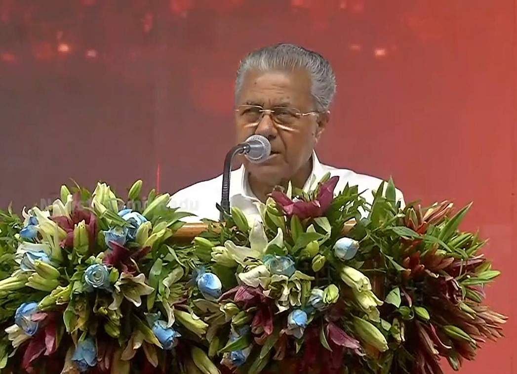 'സംഘപരിവാര്‍ ലക്ഷ്യമിടുന്നത് ബ്രാഹ്മണാധിപത്യം'; വൈക്കം സത്യാഗ്രഹത്തിന്റെ നൂറാം വാര്‍ഷികത്തിന് സ്റ്റാലിനെ ക്ഷണിച്ച് മുഖ്യമന്ത്രി 