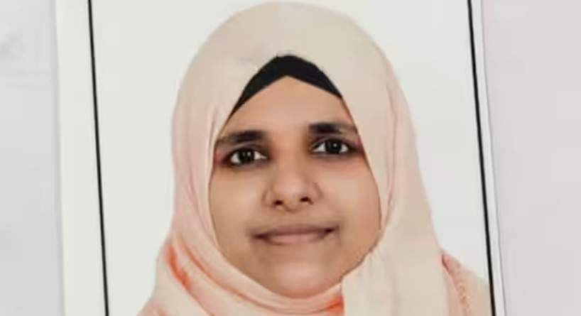 ലോറി സ്‌കൂട്ടറില്‍ ഇടിച്ച് ശരീരത്തിലൂടെ കയറിയിറങ്ങി; അധ്യാപിക മരിച്ചു