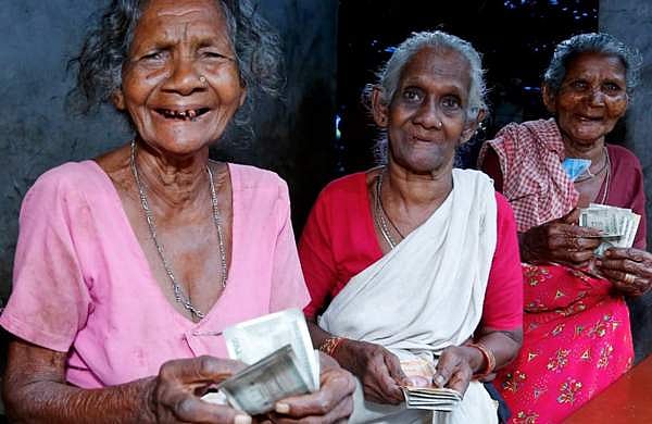 സാമൂഹ്യ സുരക്ഷാ പെന്‍ഷന്‍ അവകാശമല്ല; സഹായം മാത്രമെന്ന് സര്‍ക്കാര്‍ ഹൈക്കോടതിയില്‍