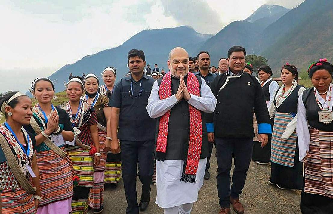 'ആ കാലമൊക്കെ കഴിഞ്ഞു, രാജ്യത്തിന്റെ ഒരു തുണ്ട് ഭൂമി ആര്‍ക്കും വിട്ടുകൊടുക്കില്ല'- ചൈനക്ക് മറുപടിയുമായി അമിത് ഷാ