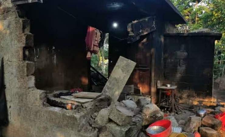 വീണ്ടും അരിക്കൊമ്പന്റെ ആക്രമണം; സൂര്യനെല്ലിയിൽ വീട് തകർത്തു; ഓടി രക്ഷപ്പെട്ട് വീട്ടുകാർ