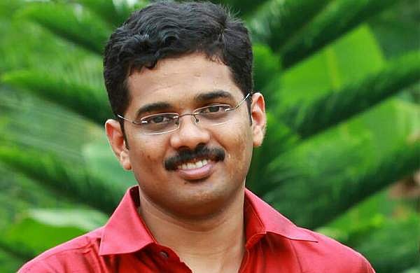 മകൾ പിറന്ന സന്തോഷം പങ്കുവച്ചു, പിന്നാലെ യുകെയിൽ മലയാളി യുവാവ് കുഴഞ്ഞുവീണു മരിച്ചു