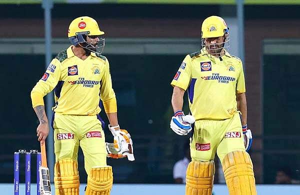 ധോനിയും ധുബെയും പോരാടി; ഡല്‍ഹിക്ക് ജയിക്കാന്‍ വേണ്ടത് 168 റണ്‍സ്