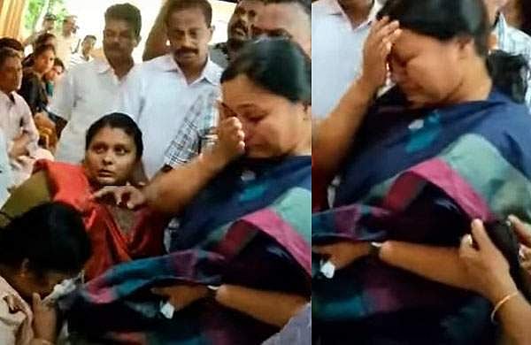 മന്ത്രിയുടെ കരച്ചില്‍ കണ്ണില്‍ ഗ്ലിസറില്‍ ഒഴിച്ചുവന്നിട്ട്; ഇതാണ് കഴുതക്കണ്ണീര്‍: വീണാജോര്‍ജിനെ പരിഹസിച്ച് തിരുവഞ്ചൂര്‍
