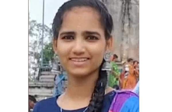 പ്ലസ് വണ്‍ വിദ്യാര്‍ഥിനി കുളിമുറിയില്‍ മരിച്ചനിലയില്‍ 