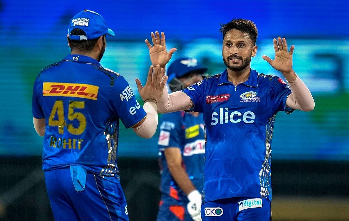 'ബുമ്രയുടെ പകരക്കാരന്‍ അല്ല, എന്നെ രോഹിത് ഭയ്യക്ക് അറിയാം'- ആകാശ് മധ്‌വാള്‍