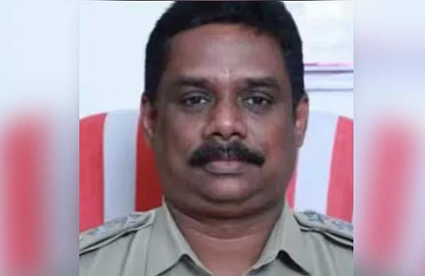പോക്സോ കേസ് പ്രതിയെ ലൈം​ഗികമായി പീഡിപ്പിച്ചു; സിഐക്ക് പിരിച്ചുവിടൽ നോട്ടീസ്