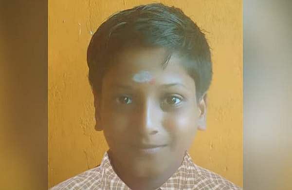 സൈക്കിളില്‍ പോയ കുട്ടിയെ ലോറി തട്ടിവീഴ്ത്തി; വയറിലൂടെ ടയര്‍ കയറിയിറങ്ങി; ദാരുണാന്ത്യം