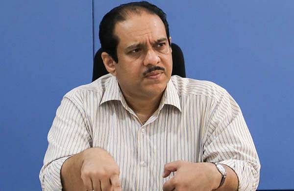 എഐ ക്യാമറ അന്വേഷണത്തിനിടെ വ്യവസായ സെക്രട്ടറിയെ മാറ്റി; മുഹമ്മദ് ഹനീഷിനെ മാറ്റിയത് ആരോഗ്യവകുപ്പിലേക്ക്; ഐഎഎസ് തലപ്പത്ത് അഴിച്ചുപണി