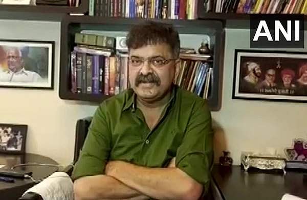 നിർമാതാവിനെ പരസ്യമായി തൂക്കിലേറ്റണം, 'കേരള സ്റ്റോറി' ഒരു സംസ്ഥാനത്തെയും അവിടുത്തെ സ്‌ത്രീകളെയും അപമാനിച്ചു; ജിതേന്ദ്ര അവാഡ് 