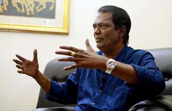 'തെരഞ്ഞെടുപ്പില്‍ സിനിമാക്കാര്‍ മത്സരിക്കാത്തതാണ് നല്ലത്, ഞാനൊരു കരുണാകര ഭക്തന്‍'; സലിംകുമാര്‍