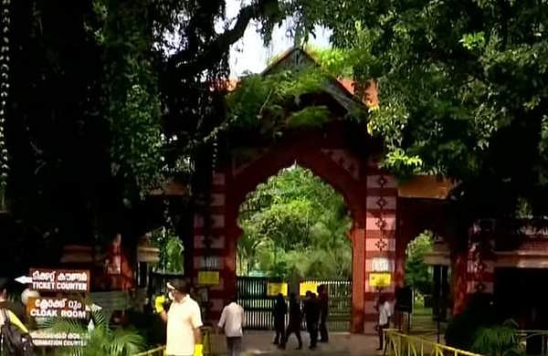 മൃഗശാലയില്‍ത്തന്നെ; ചാടിപ്പോയ ഹനുമാന്‍ കുരങ്ങിനെ കണ്ടെത്തി