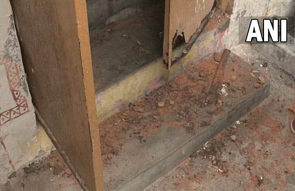 ഡല്‍ഹി ആര്‍കെ പുരത്ത് വെടിവെപ്പ്; രണ്ടു സ്ത്രീകള്‍ കൊല്ലപ്പെട്ടു