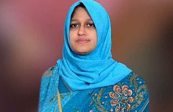 അധ്യാപിക വീട്ടിനുള്ളില്‍ പൊള്ളലേറ്റ് മരിച്ച നിലയില്‍
