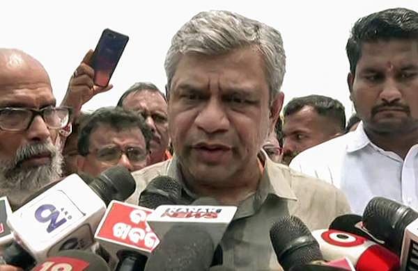 ഒഡിഷ ട്രെയിൻ അപകടം: സിബിഐ അന്വേഷണം വേണമെന്ന് അശ്വനി വൈഷ്‌ണവ് 