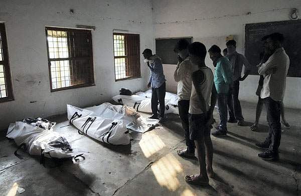 ട്രെയിന് ദുരന്തം: തിരിച്ചറിയാത്ത മൃതദേഹങ്ങള് ശീതികരിച്ച കണ്ടെയ്നറില് സൂക്ഷിക്കും; ഡിഎന്എ പരിശോധന നടത്തും