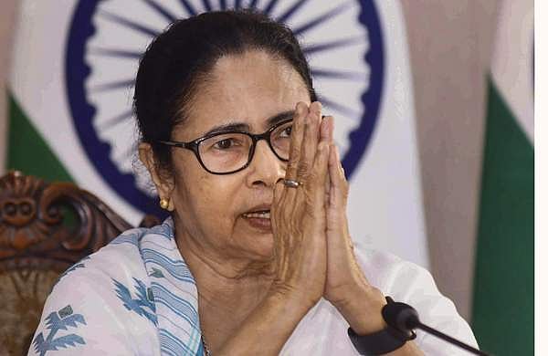 എംഎല്‍എമാരുടെ ശമ്പളം മാസം 40,000 രൂപ കൂട്ടും; ബംഗാള്‍ നിയമസഭയില്‍ മമതയുടെ പ്രഖ്യാപനം