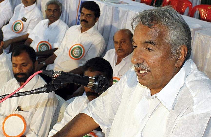 ഉമ്മൻ ചാണ്ടിയുടെ മൃതദേഹം ഇന്ന് തിരുവനന്തപുരത്ത് എത്തിക്കും; നാളെ വിലാപ യാത്രയായി പുതുപ്പള്ളിയിലേക്ക്; സംസ്കാരം വ്യാഴാഴ്ച