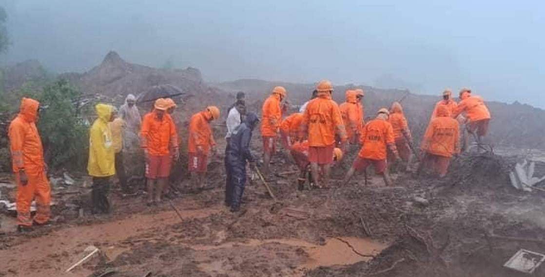 ഉരുള്‍പൊട്ടല്‍; മാതാപിതാക്കളെ നഷ്ടമായ കുട്ടികളെ മഹാരാഷ്ട്ര മുഖ്യമന്ത്രി ദത്തെടുക്കും